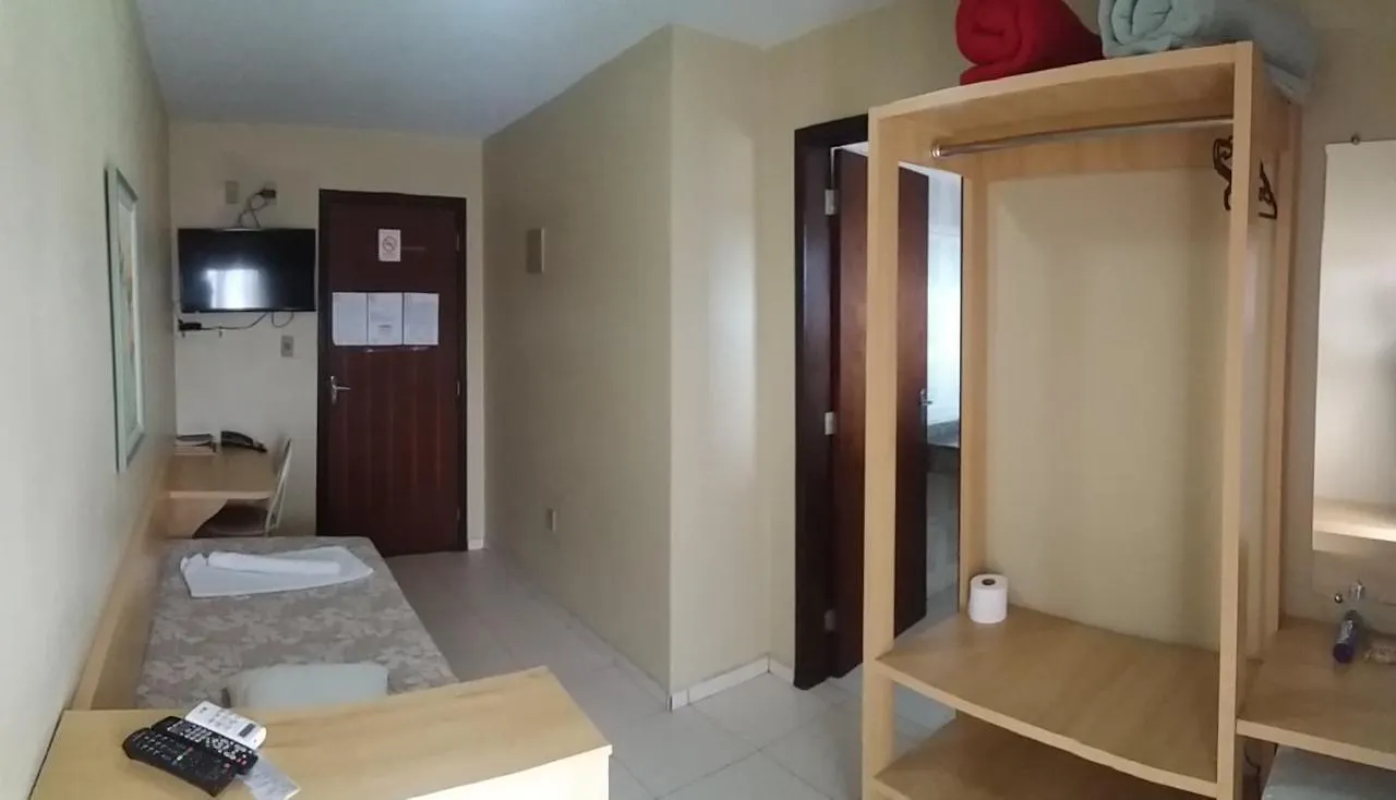 Hotel Da Vila Жоинвили